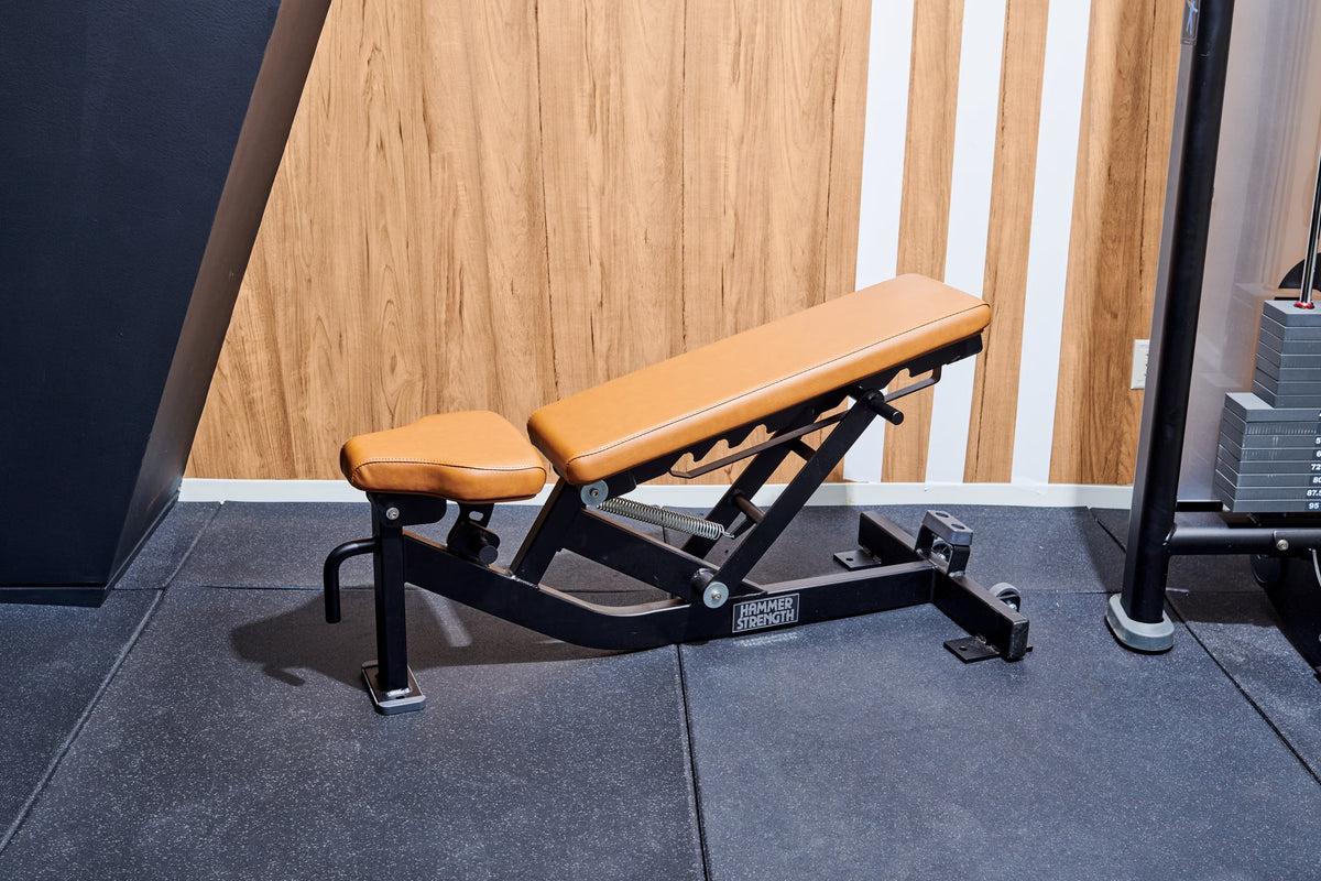Weight Bench with Incline