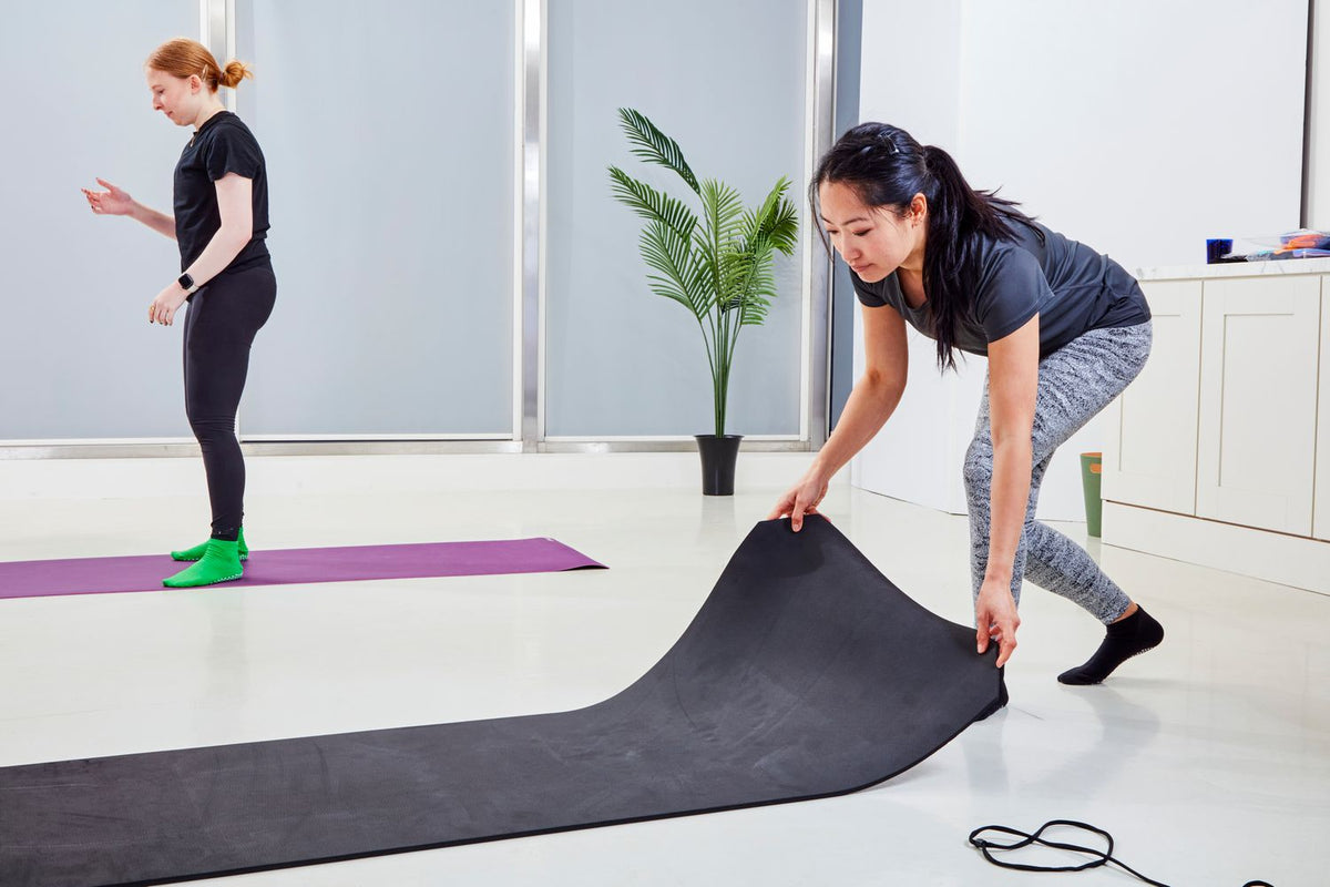 What’s the Difference between a Yoga Mat and an Exercise Mat?